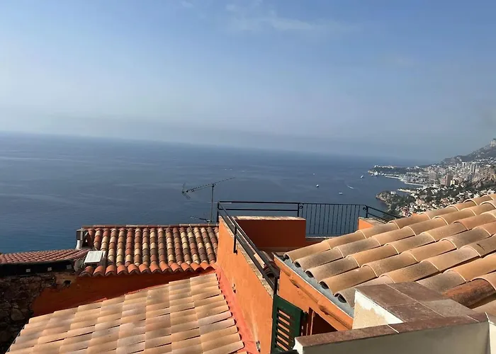 Au Coeur Du Village , Vue Mer
